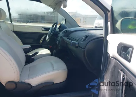 2007 Volkswagen New Beetle Triple White из США, поврежденный, VIN 3VWFF31Y77M421510